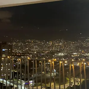 https://gray-house.colombiamedellinhotels.com