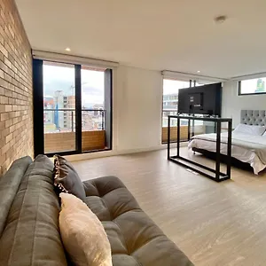 https://hermosa-vista-en-chapinero-cmodo-wifi.hotels-bogota.net